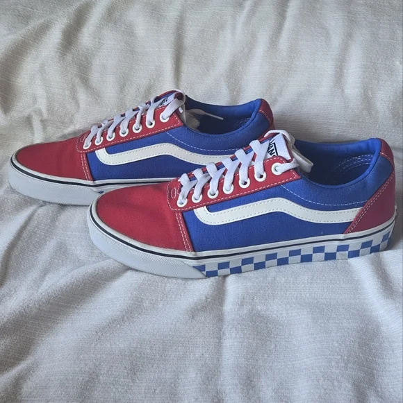 Vans Old School in Red and Blue - Picture 2 of 6